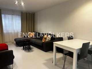 Rent Flat  Carrer d'armando palacio valdés. Exclusiva propiedad en pla del real