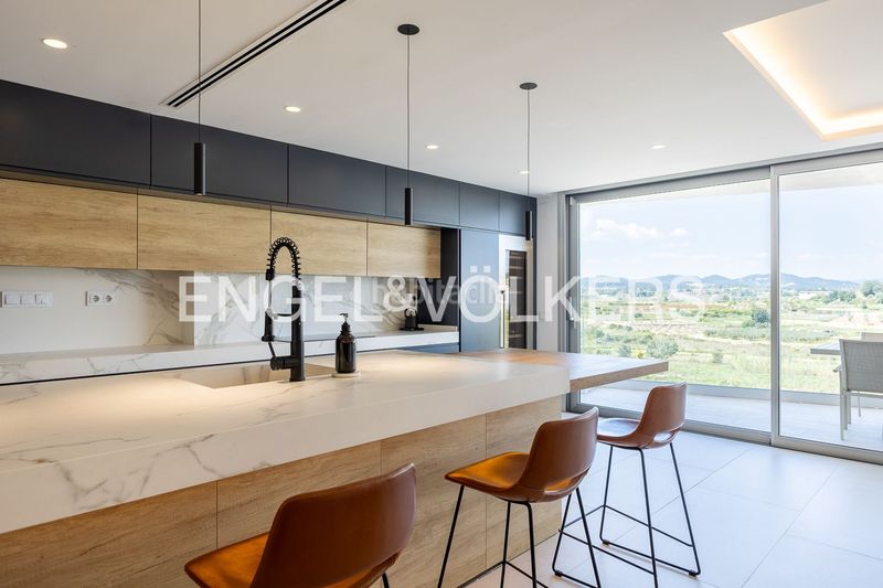 Foto bd826b23-2081-4344-aa90-e887d7cb6ce2. Casa amb calefacció aparcament piscina a Real de Montroi