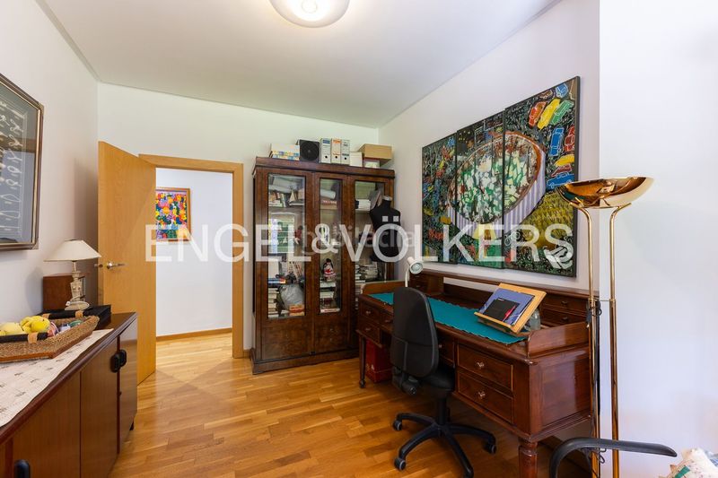 Foto 048e8370-02fd-41cd-bf81-99c5497590ac. Casa amb calefacció aparcament piscina a Montesol Eliana (l´)