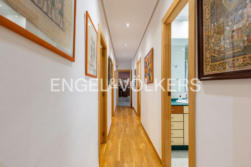 Foto 72b81a06-5d47-47e5-917f-72df201c1978. Casa amb calefacció aparcament piscina a Montesol Eliana (l´)