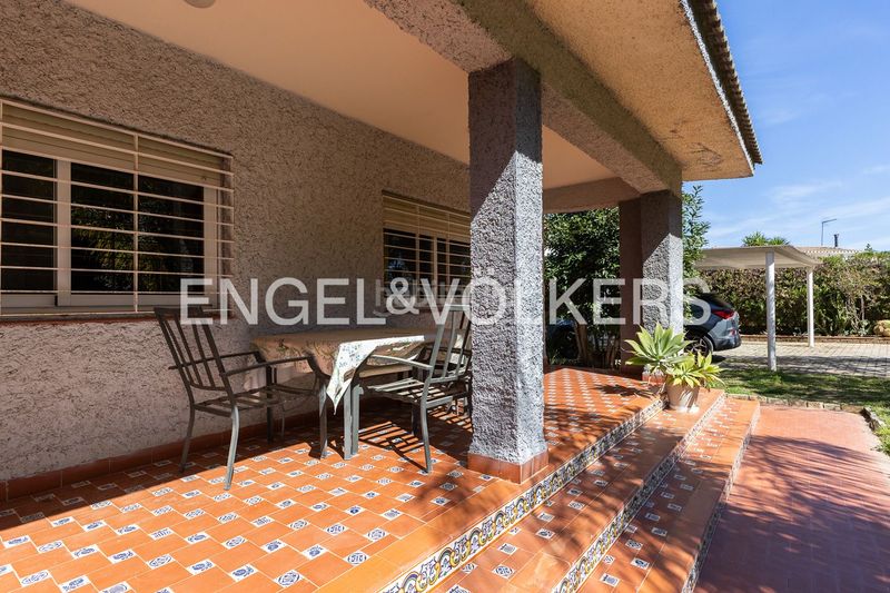 Foto 7ce8c8b4-aac9-44e0-be8b-6453dafe7af9. Casa amb calefacció aparcament piscina a Montesol Eliana (l´)