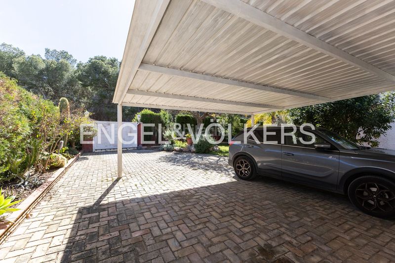 Foto e8a62c0c-da12-4990-b5bb-e565815bcdbe. Casa amb calefacció aparcament piscina a Montesol Eliana (l´)