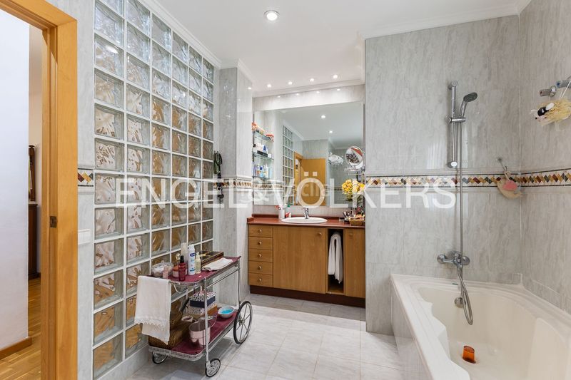 Foto eceb316c-5ccc-44b1-a839-41259b49c1b6. Casa amb calefacció aparcament piscina a Montesol Eliana (l´)