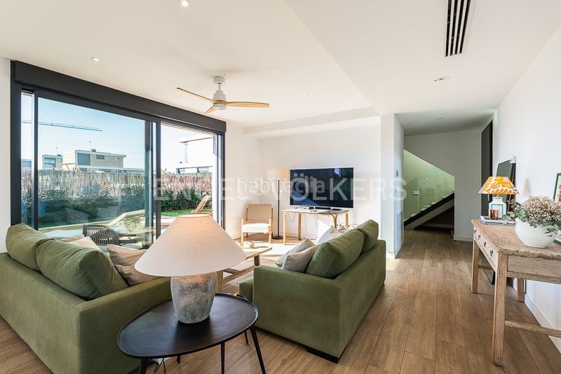 Foto 355555d0-2ade-43db-9636-c70cf24af768. Lloguer casa amb calefacció aparcament piscina a Bétera