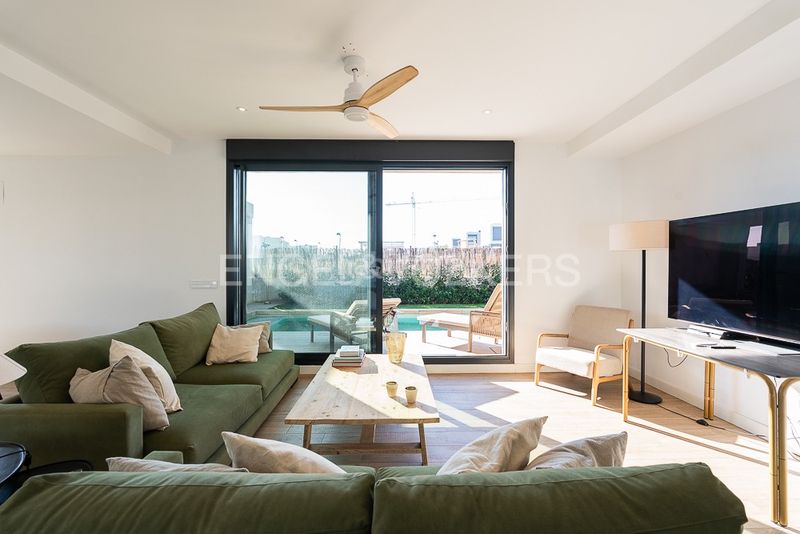 Foto 3f1f8617-a9b7-4f1a-9ced-330a28ba656b. Lloguer casa amb calefacció aparcament piscina a Bétera