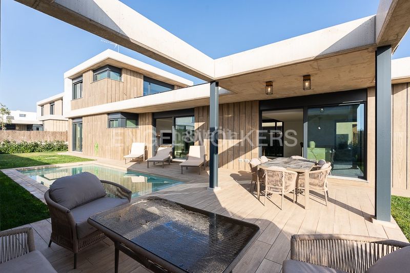 Foto 854aab4b-5fd2-41a4-827a-d0fed4749962. Lloguer casa amb calefacció aparcament piscina a Bétera