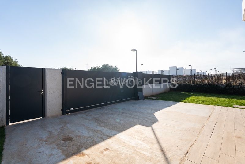 Foto 8a9ff8bc-bee0-4412-8b75-1d531b59d209. Lloguer casa amb calefacció aparcament piscina a Bétera