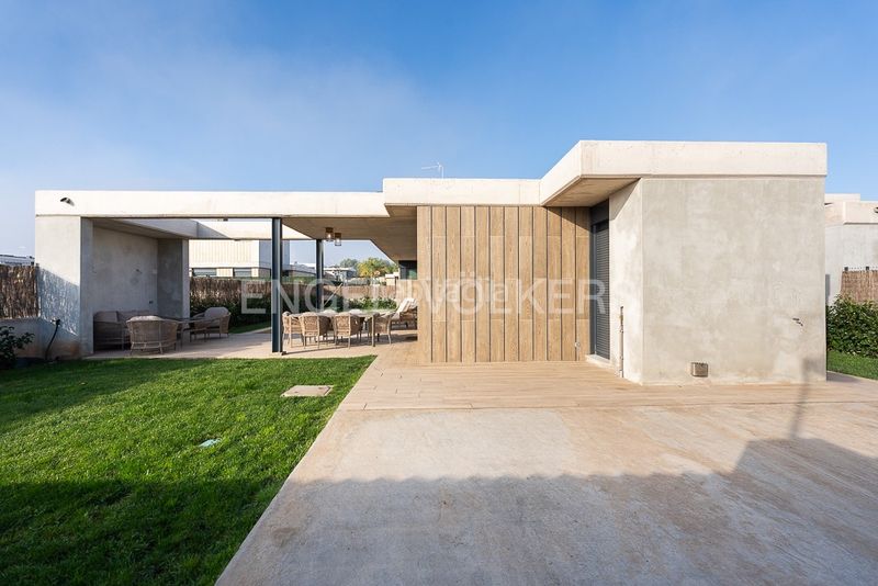 Foto b8950760-de31-4f9b-8c0a-b669e3b2d5e9. Lloguer casa amb calefacció aparcament piscina a Bétera