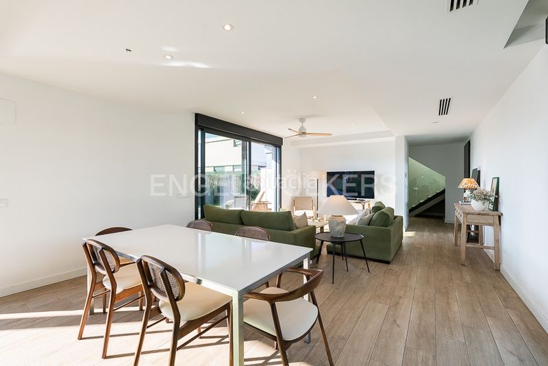 Foto de9a0836-e1b1-45d0-b09d-0812e89c8a5c. Lloguer casa amb calefacció aparcament piscina a Bétera