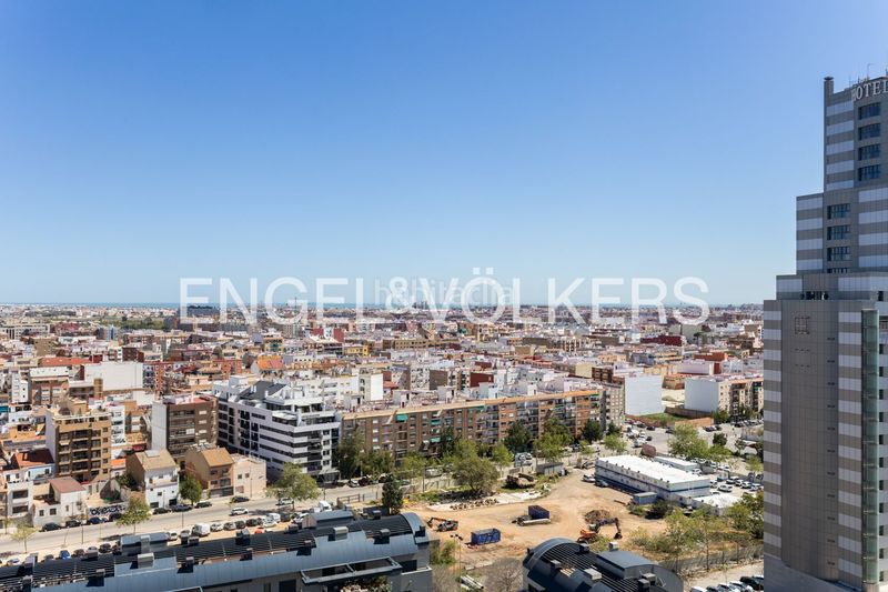 Foto fc3f3674-1745-4e30-969a-005df3a633e4. Àtic amb calefacció aparcament piscina a Barrio Benicalap Valencia