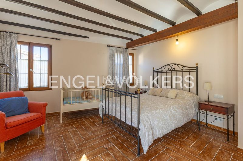 Foto 9ee0d7bf-e856-491d-b492-5c4f1ba12800. Casa amb calefacció a Xàtiva