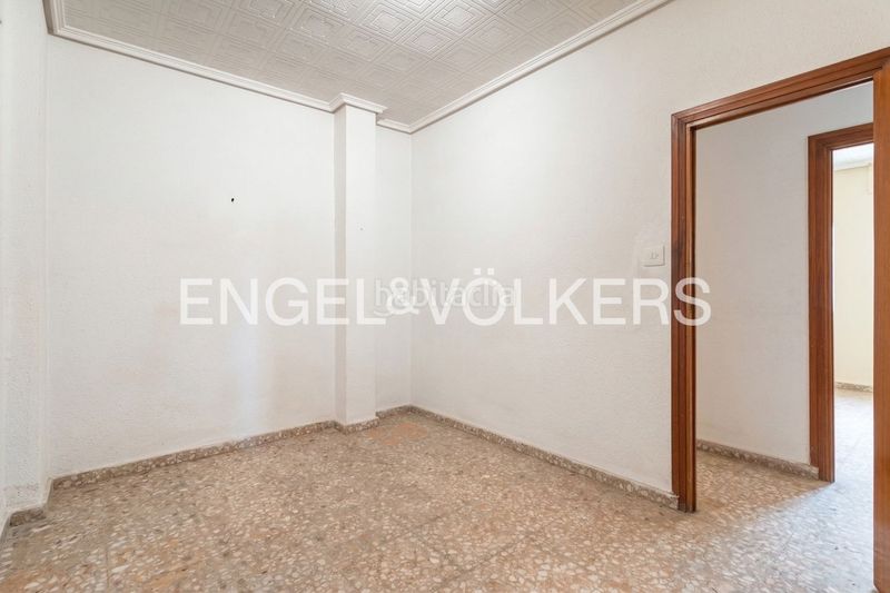 Foto 0510e441-8f1f-4b01-9fc6-771cfb72928b. Casa amb calefacció a Barrio de Patraix Valencia