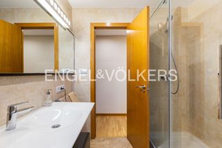 Appartamento  Carrer de navarra. Vivienda junto al mercado de abastos con garaje