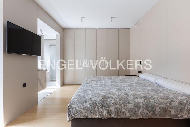 Foto 5683c287-c21d-40f6-a398-3d8bfa6110b6. Pis amb calefacció a El Pla del Remei Valencia