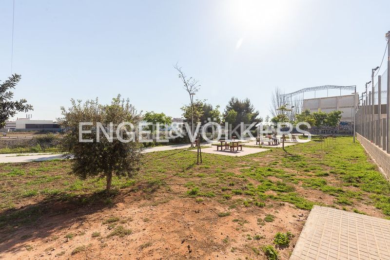 Foto 24698ccb-fe6a-4669-8493-ec60e71c43c6. Pis amb calefacció aparcament a Tavernes Blanques