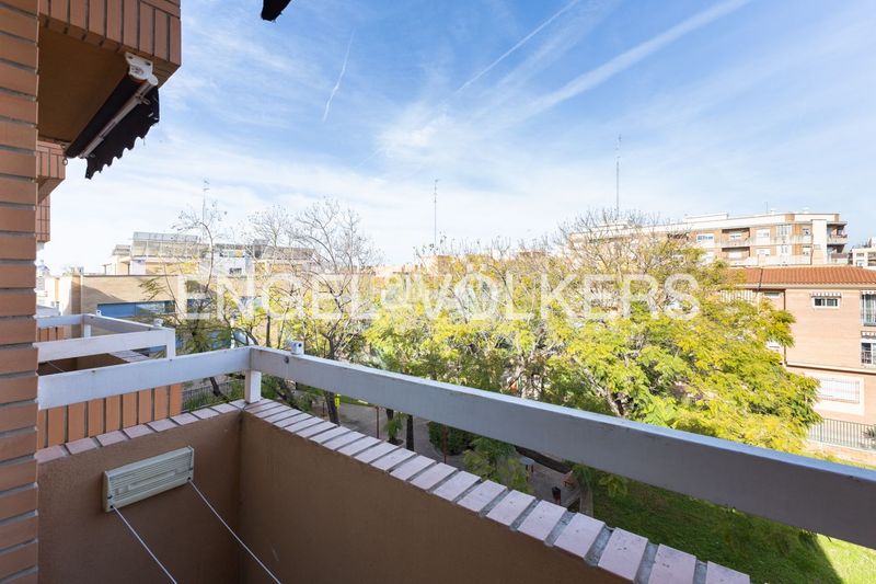 Foto 2ef84472-f8f1-422c-8f8a-e067a652a7d1. Pis amb calefacció aparcament a Tavernes Blanques