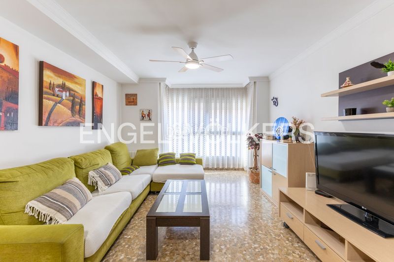 Foto 44605a50-553e-4138-8b86-f5b2004f63cb. Pis amb calefacció aparcament a Tavernes Blanques