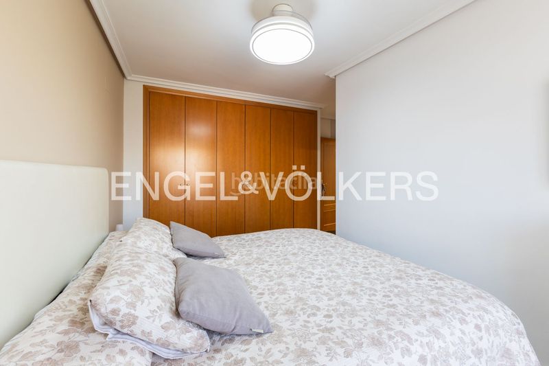 Foto fa9f2010-c42e-4777-a8ba-06483a482125. Pis amb calefacció aparcament a Tavernes Blanques