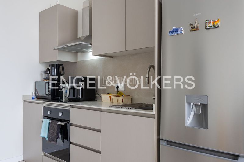 Apartamento alta rentabilidad! inversión perfecta cerca de ciudad ciencias en Valencia - Imagen 5