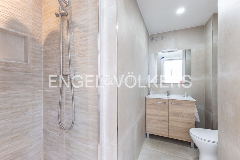 Foto 5c4d10b2-b11a-4cfc-940a-f89b6c44a251. Apartament amb calefacció a Aiora Valencia