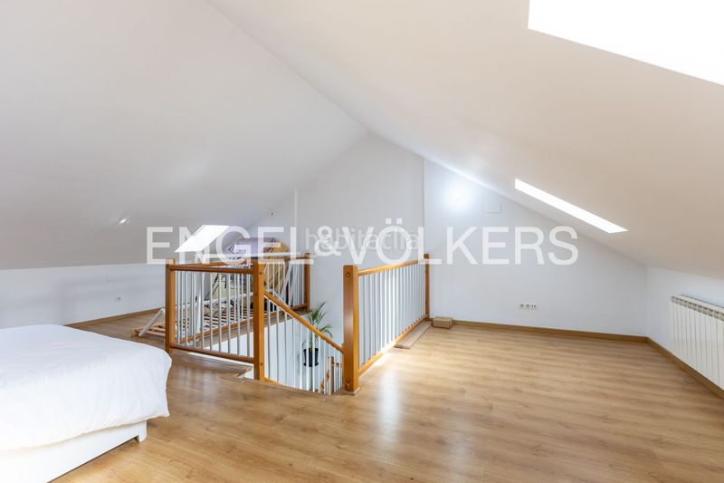 Foto a7074a81-d703-468a-8783-95bf5a755ffb. Casa amb calefacció aparcament a Requena