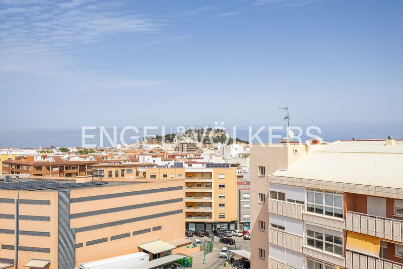 Foto f7c8064b-8bfe-479c-9dc6-4362b1bff116. Àtic amb calefacció aparcament a Saladar Dénia