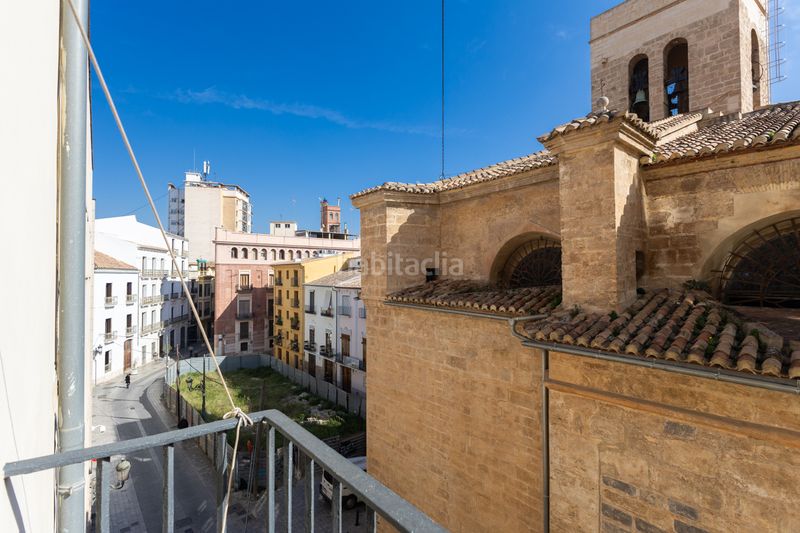 Foto ab614859-d312-42b6-9c2c-0165f2be20d2. Casa amb calefacció aparcament a La Seu Valencia