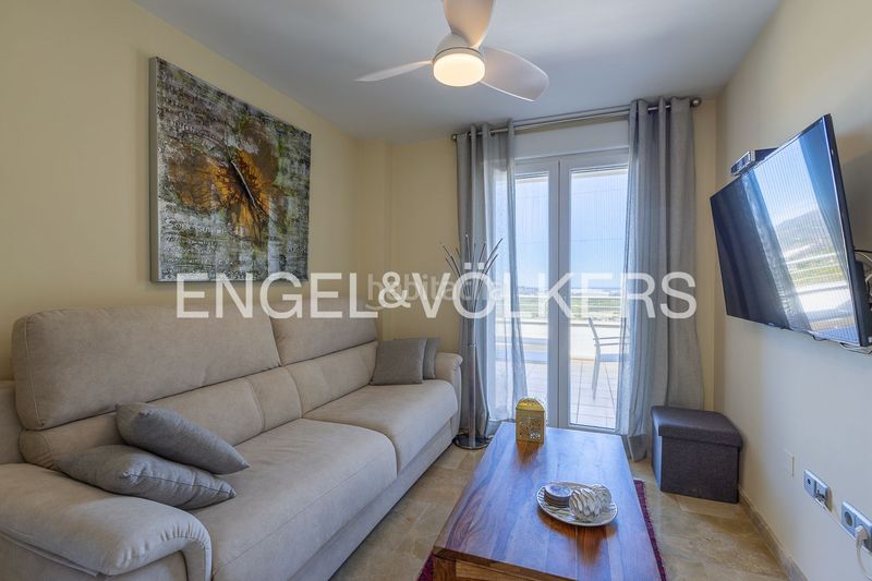 Foto 21bd1222-d7a6-4f6c-846f-a3d4102160df. Pis amb calefacció aparcament piscina a Ador