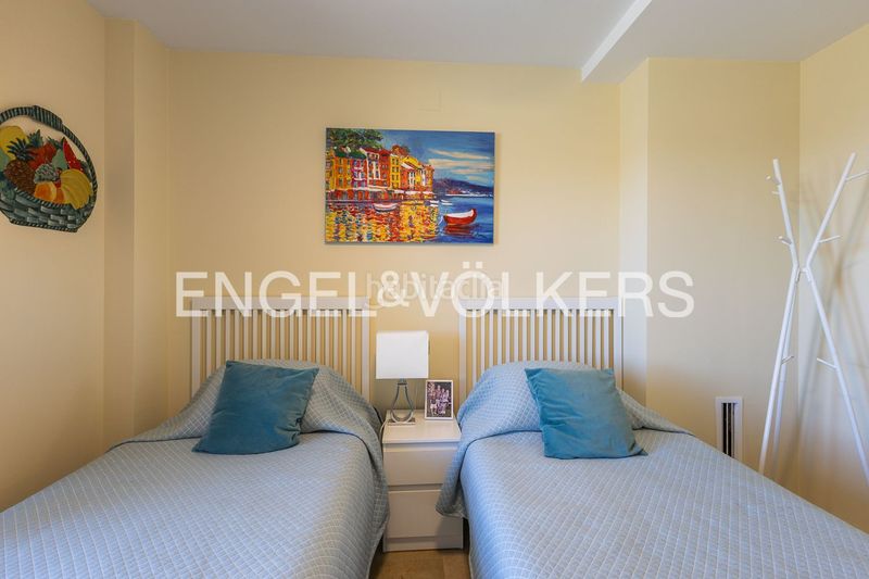 Foto 368a53c9-7c51-4c2b-ac10-04168745e379. Pis amb calefacció aparcament piscina a Ador