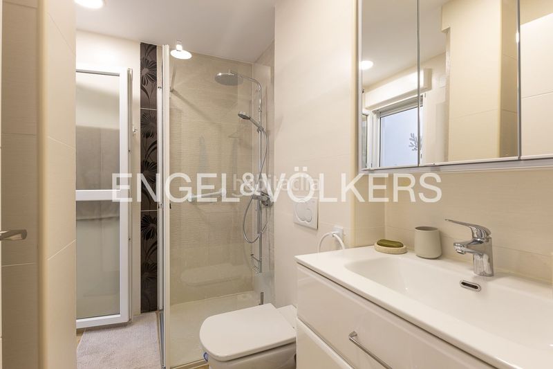 Foto 9d1ef6da-3df6-4da7-8d35-6a6871c9485e. Pis amb calefacció aparcament piscina a Ador