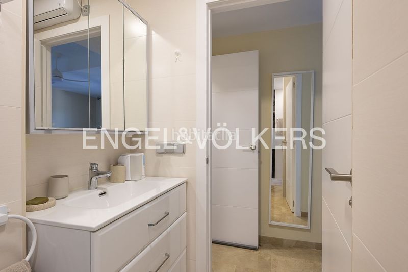 Foto c60dea71-f966-4163-972d-a8ae0ba6c8d1. Pis amb calefacció aparcament piscina a Ador