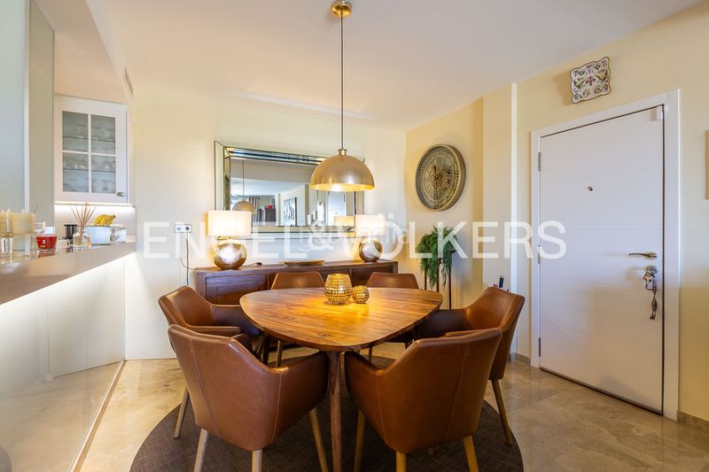 Foto c949d72e-0889-445d-91a5-fd0a4471155c. Pis amb calefacció aparcament piscina a Ador