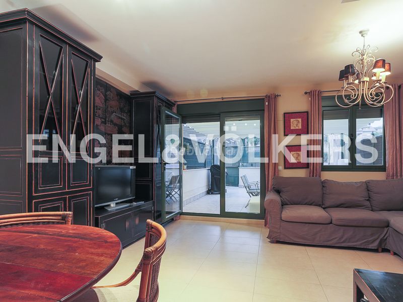 Foto ac942781-d6af-4dd8-a4dc-357f8b435e8e. Lloguer casa amb calefacció piscina a Torre en Conill-Cumbres de San Antonio Bétera