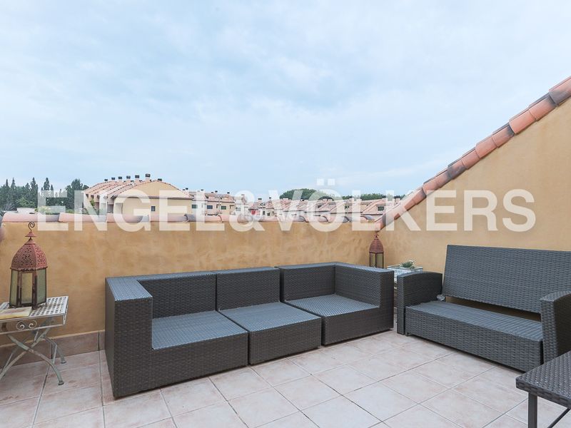 Foto dbac22ad-2365-4c8d-abc5-6df42b63cf77. Lloguer casa amb calefacció piscina a Torre en Conill-Cumbres de San Antonio Bétera