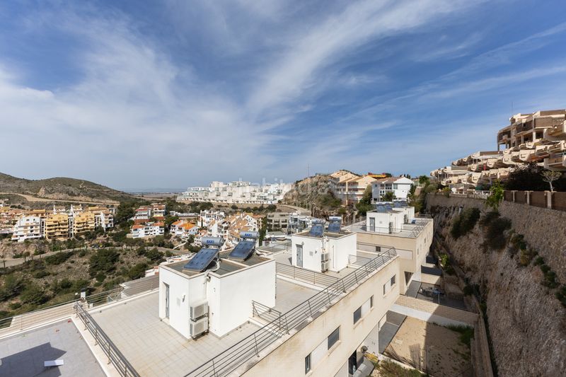 Foto 969ffe34-4d1b-4c9a-90b5-efcc9644b2b8. Casa  de lujo en El Faro en El Faro Cullera