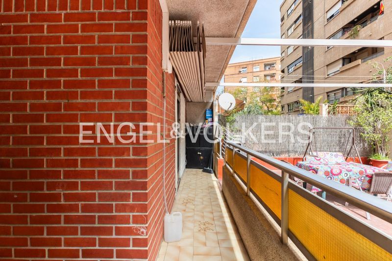 Foto 08ac880e-1348-4a44-9338-76801328a01a. Piso luminosa vivienda en patraix con dos terrazas en Valencia