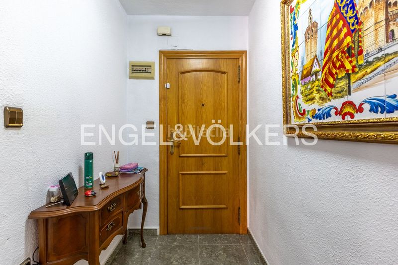 Foto 198aef1f-fd3c-472a-b018-02a8934b7192. Piso luminosa vivienda en patraix con dos terrazas en Valencia
