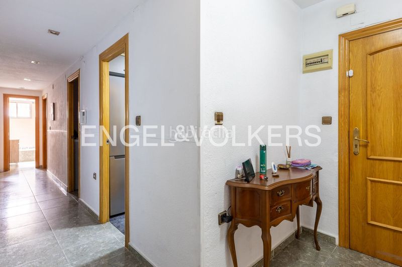 Foto 37b05668-7ba7-4ff6-80d2-096d7c1b407a. Piso luminosa vivienda en patraix con dos terrazas en Valencia