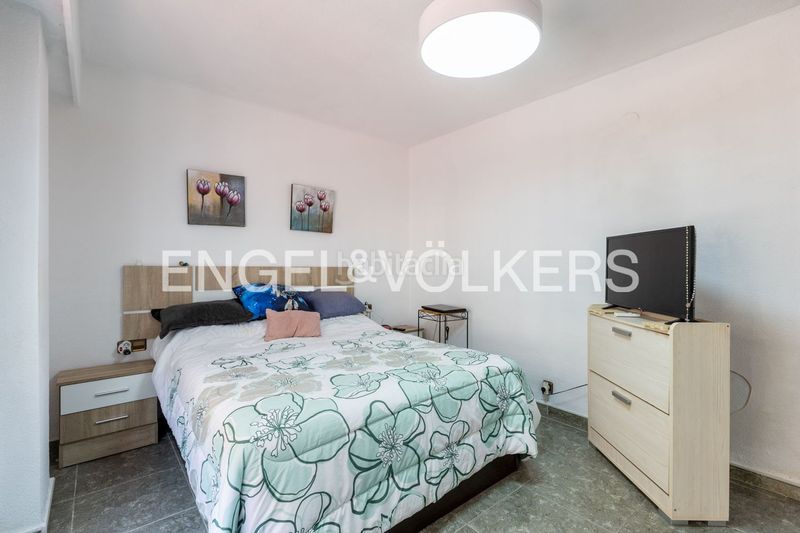 Foto 39bd9caa-db0b-4a64-b4a4-d2fb305a31a4. Piso luminosa vivienda en patraix con dos terrazas en Valencia