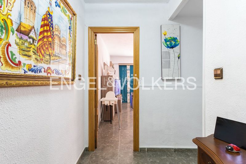 Foto 9a257717-c9c2-4c04-b62d-be4e00fcbf0a. Piso luminosa vivienda en patraix con dos terrazas en Valencia