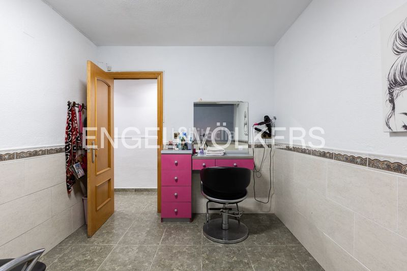 Foto a58bfffe-d537-4ed1-b6ac-f174aec92b36. Piso luminosa vivienda en patraix con dos terrazas en Valencia