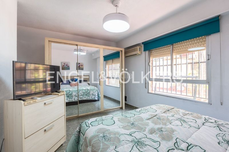 Foto e7dd9b75-0428-49a4-8a5e-dab22b5fabbb. Piso luminosa vivienda en patraix con dos terrazas en Valencia