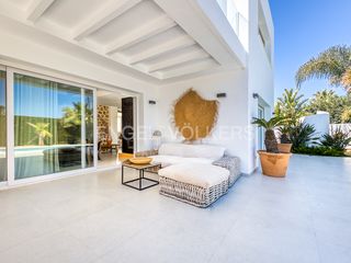 Location Maison à El Montgó. Exclusiva y moderna villa con vistas en dénia