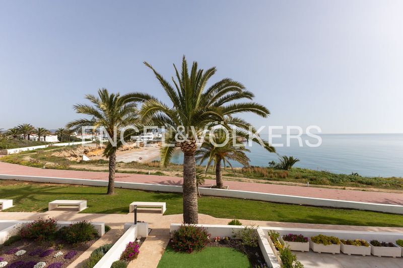 Foto 986afe22-e950-4b95-a823-a56a295499b5. Casa amb calefacció aparcament piscina a Costa Norte Vinaròs