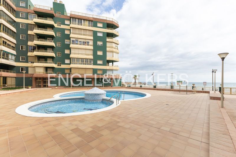 Foto e51058af-c604-4563-b3dd-066df80f97b5. Pis amb calefacció piscina a El Perelló Sueca