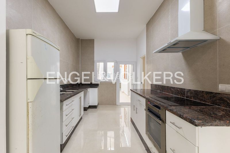 Foto eda42bc1-cfea-4f13-8da8-a92c0c0f0f16. Apartament amb calefacció a Algemesí