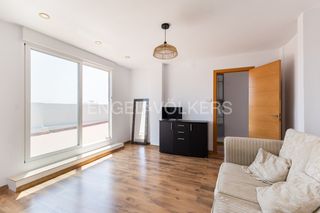 Lloguer Àtic a El Calvari. Exclusivo apartamento con terraza de 40m en avinguda de campanar
