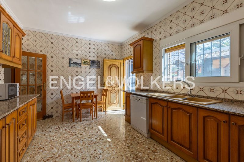 Foto 554ad085-73fd-4e0e-96ab-8b6211649e81. Casa amb calefacció aparcament piscina a Les Bovetes - La Felicidad Dénia