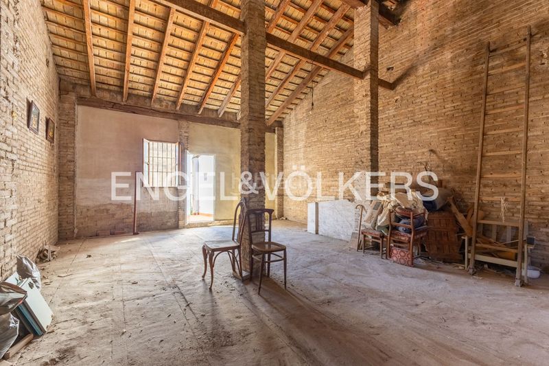 Foto 69122580-4128-4144-a67b-3852b0191b1c. Casa amb calefacció a Alfafar