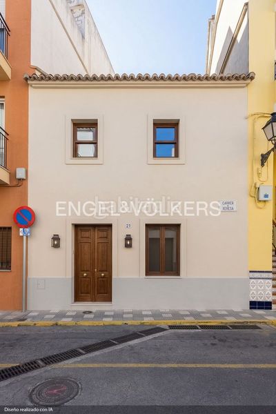 Foto a32dc4d8-3197-40fa-a9a4-2cdc65aafcf0. Casa amb calefacció a Xeraco